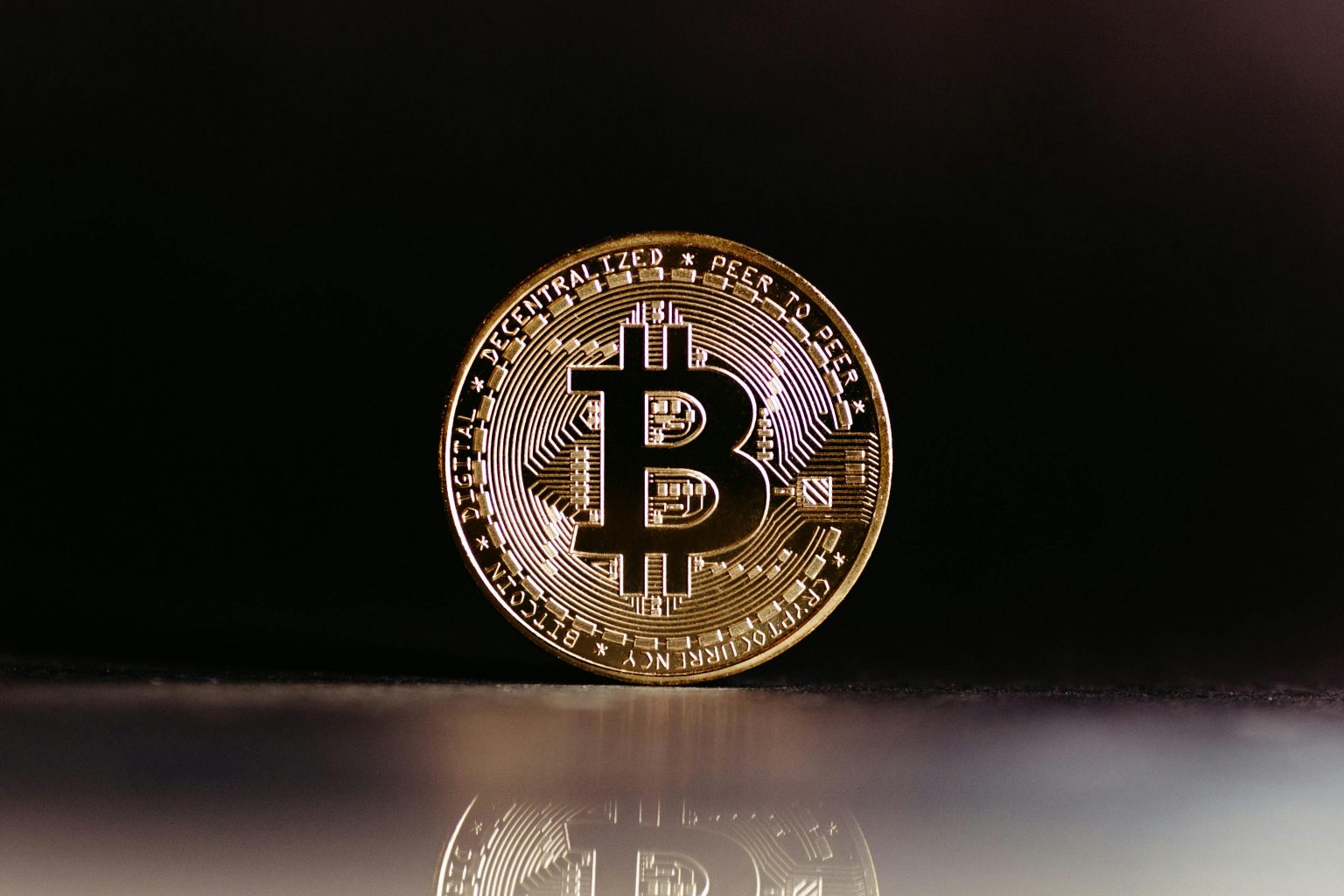 Bitcoin Compresses Below $94K, Possible Repeat Of ’25 Breakout Looms